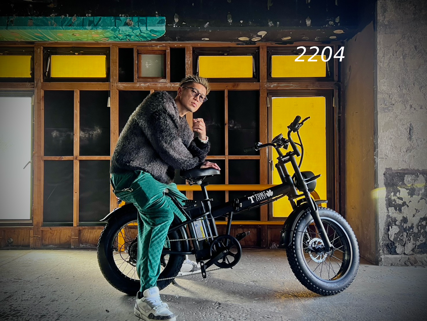 TOMASSTREET | 都会の覇者となる E-BIKE・アシスト自転車専門店（新宿